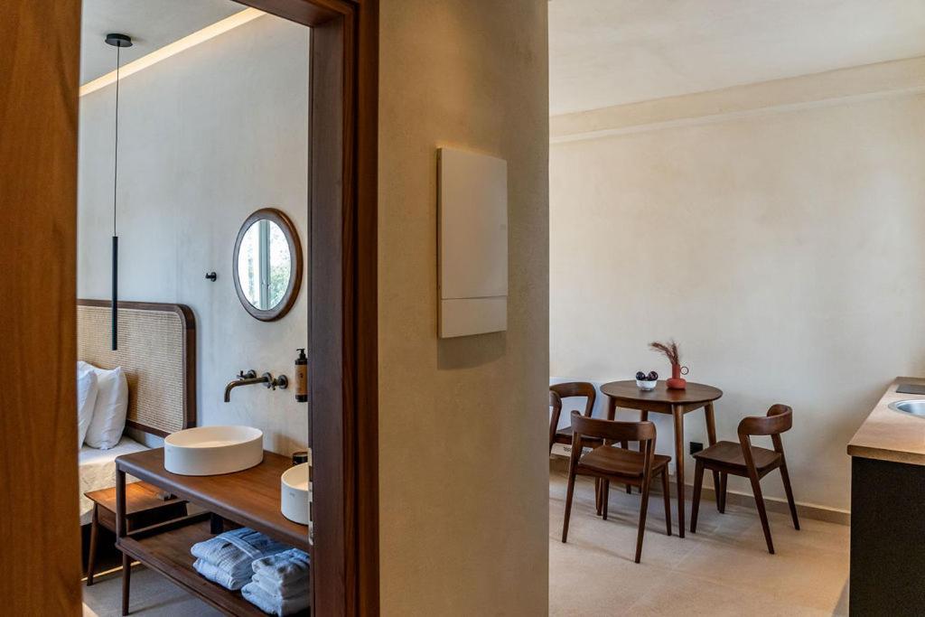 Aparthotel Peranosa The Residency Agios Georgios  Exteriér fotografie